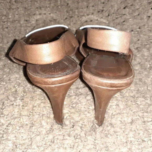 LA CANADIENNE-Brown/Silver Slingback Peep-Toe Heels-Size 36-Excellent Condition - Picture 5 of 7